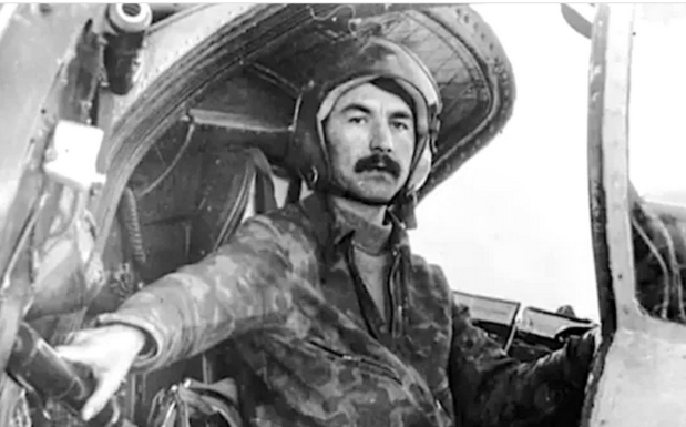 «При встрече «Саиныча» носить на руках»: почему среди десантников существовало это негласное правило