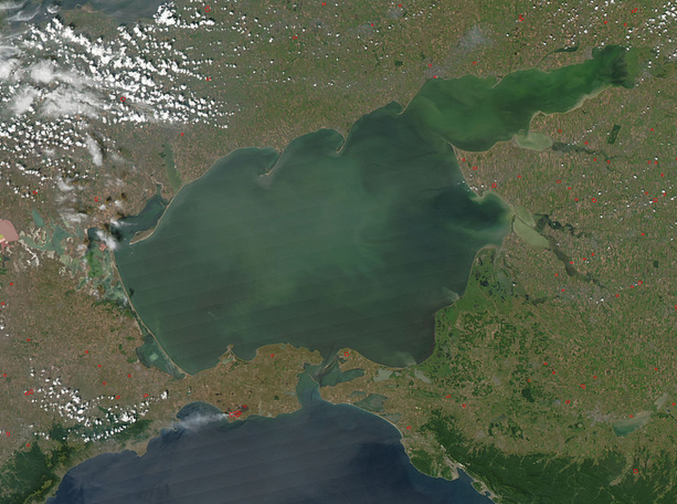 Почему Азовское море — самое опасное, хотя и самое мелкое