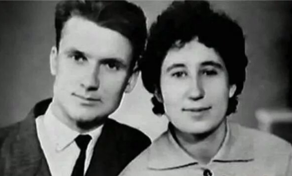 Фаина Чикатило: на что закрывала глаза в быту жена самого жестокого маньяка СССР