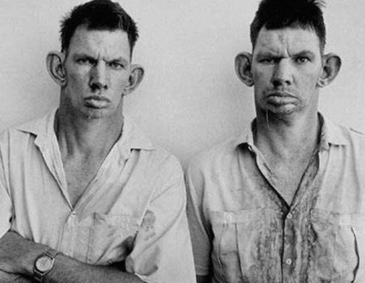 Как определяют подозрительных людей на таможне