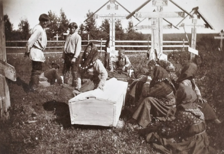 Что необходимо делать с вещами умерших родственников