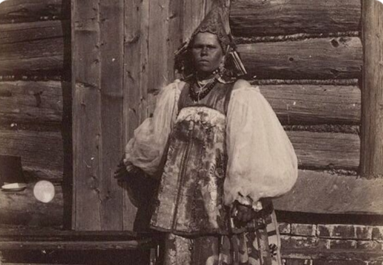 Почему крепостных женщин на Руси называли именно бабами