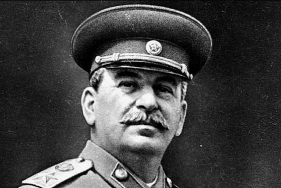 Сколько раз Гитлер пытался ликвидировать Сталина во время войны