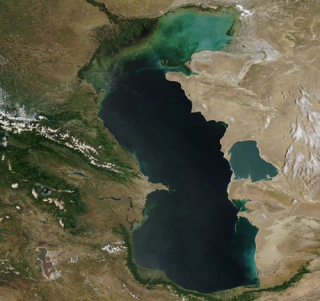 Каспийское море: какие опасности оно таит