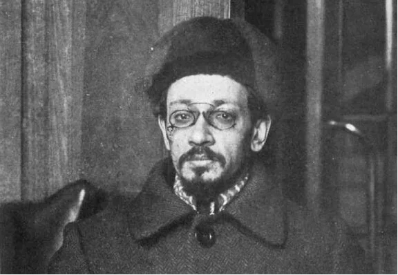 «Маска Свердлова — воплощение зла!»: от чего умер «второй человек после Ленина»