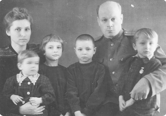 Александр Шурепов: как контрразведчик нашел своих детей, оказавшихся в донорской группе «Пфляуме»