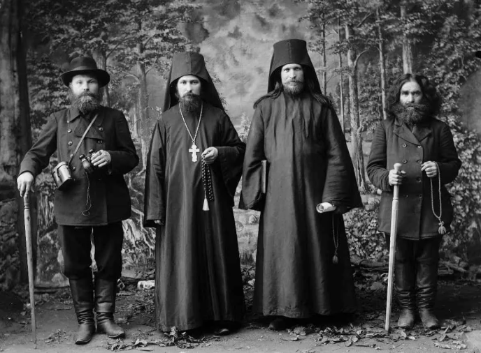 Кем были «черные попы» и почему их боялись даже архиереи