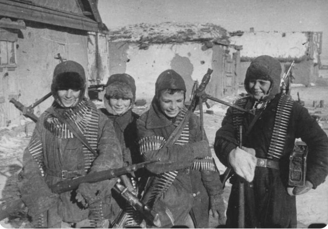 Как подростки из подмосковного села Стеблево отбили свою деревню у немцев