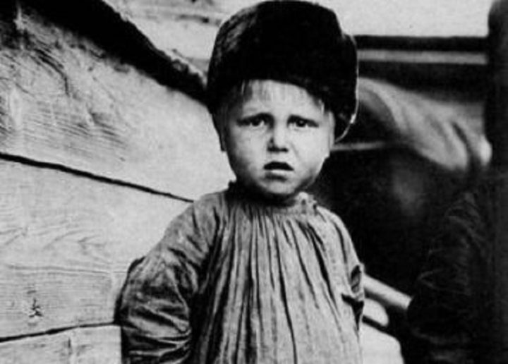 Какие приметы у младенцев считали «печатью дьявола» на Руси